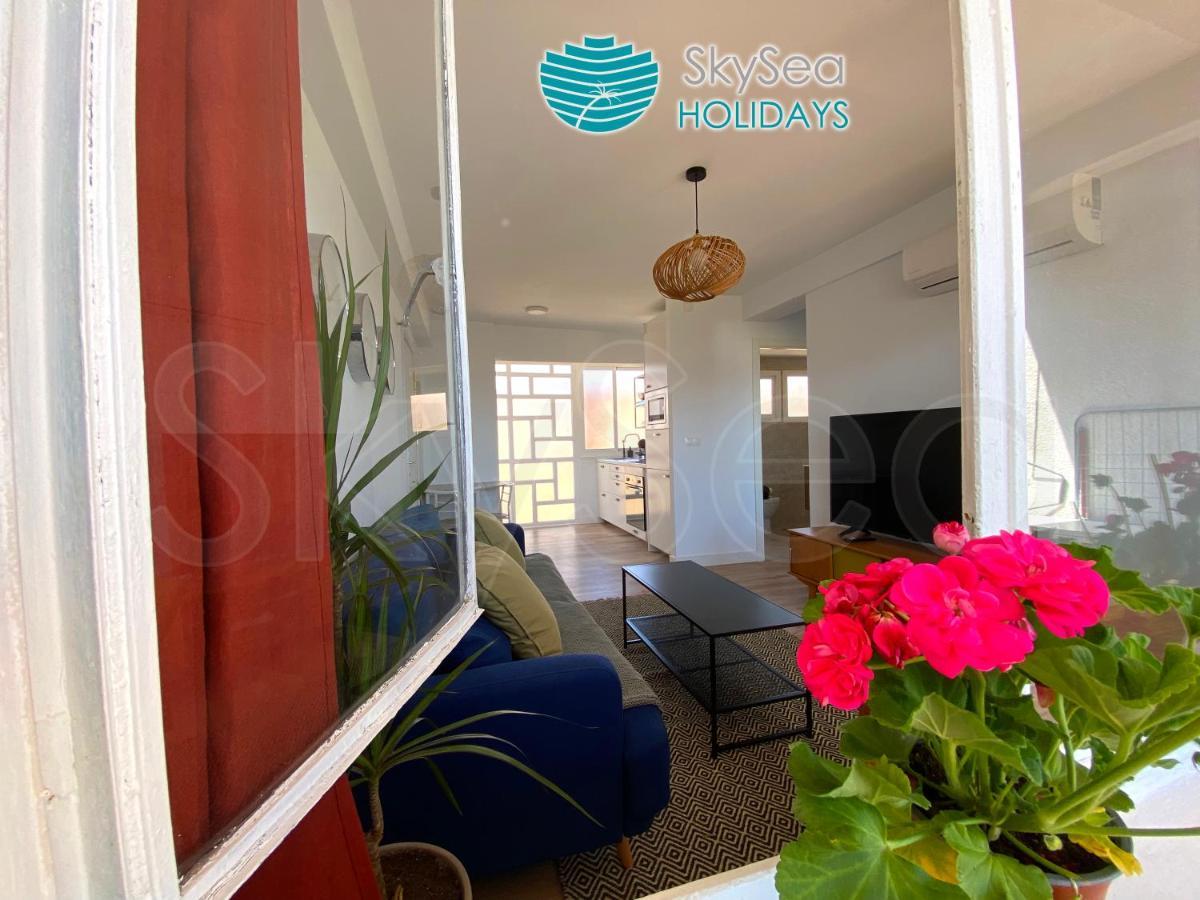Skyseaholidays Torremolinos Centro Apartment Exterior photo